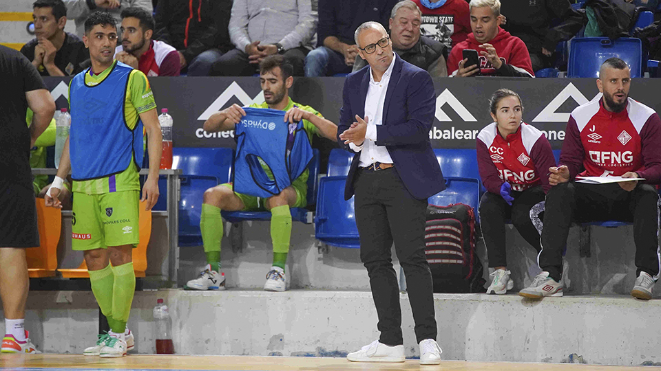 Antonio Vadillo, entrenador del Mallorca Palma Futsal, durante un partido