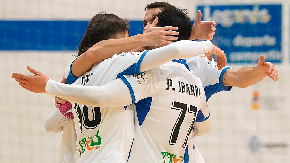 Los jugadores de CD Leganés celebran un gol