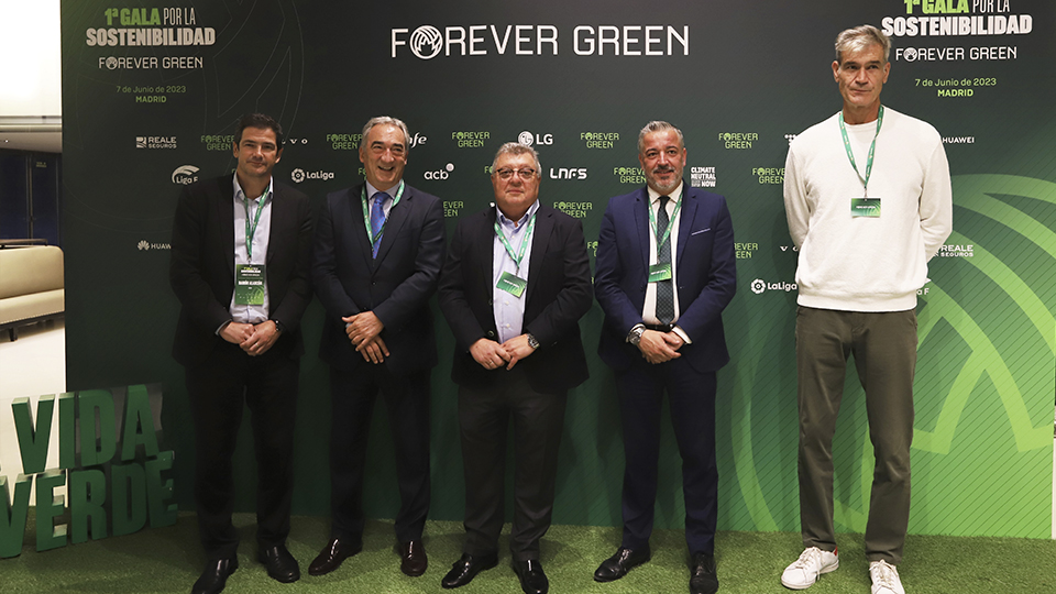 Ramón Alarcón, Javier Lozano, Víctor Martín, Pablo Vilches y Antonio Martín, ponentes en la I Gala por la Sostenibilidad Forever Green