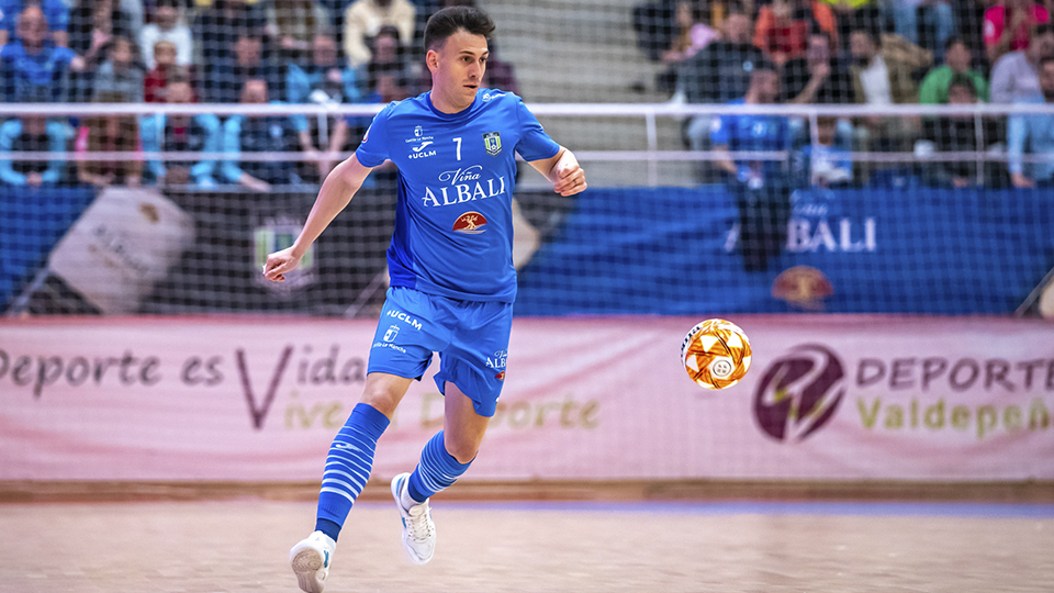 Pol Pacheco, jugador de Viña Albali Valdepeñas (Fotografía: ACP-FSV)