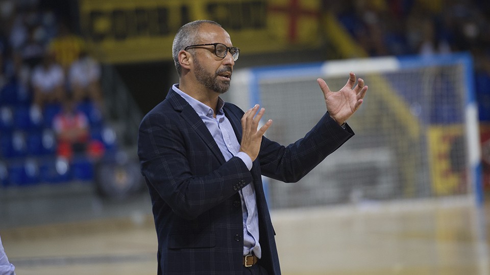 Antonio Vadillo, entrenador del Mallorca Palma Futsal, durante un partido (Fotografía: Ernesto Aradilla)