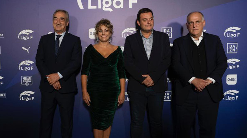 Javier Lozano, Beatriz Álvarez, Víctor Francos y Javier Tebas, en la segunda gala de Liga F