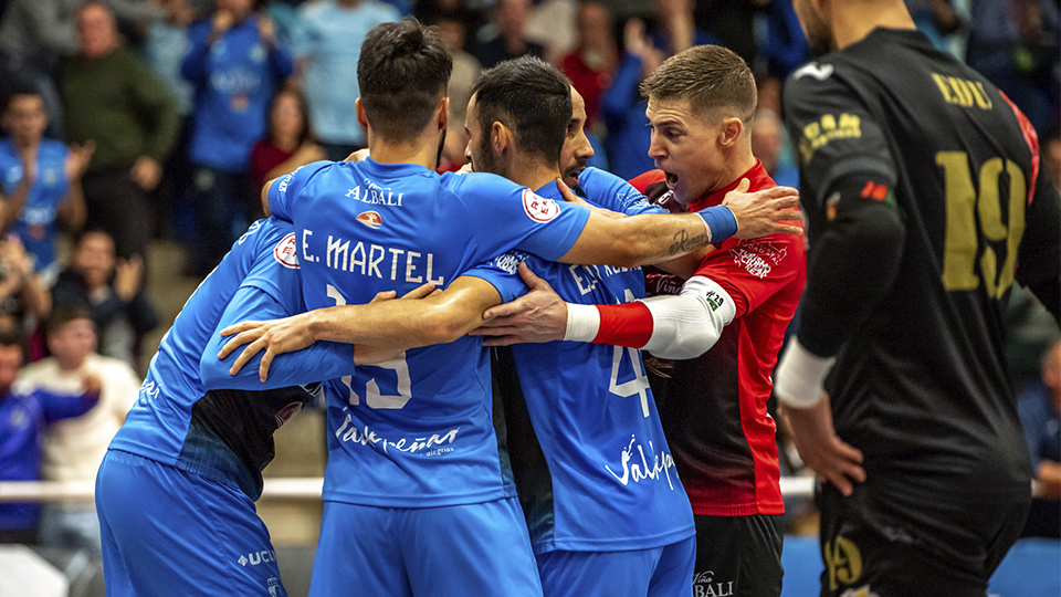 Los jugadores del Viña Albali Valdepeñas celebran un gol (Fotografía: ACP-FSV)