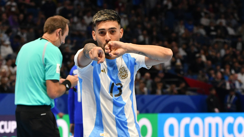 Kevin Arrieta, jugador de Argentina, celebra un gol (Fotografía: AFA)