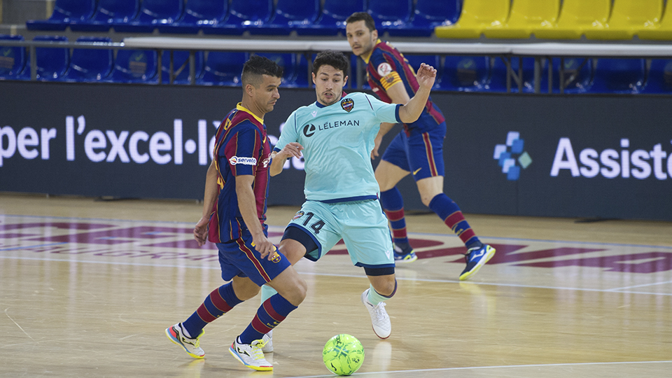 Trabajada victoria del Barça en la visita del Levante UD (6-3)