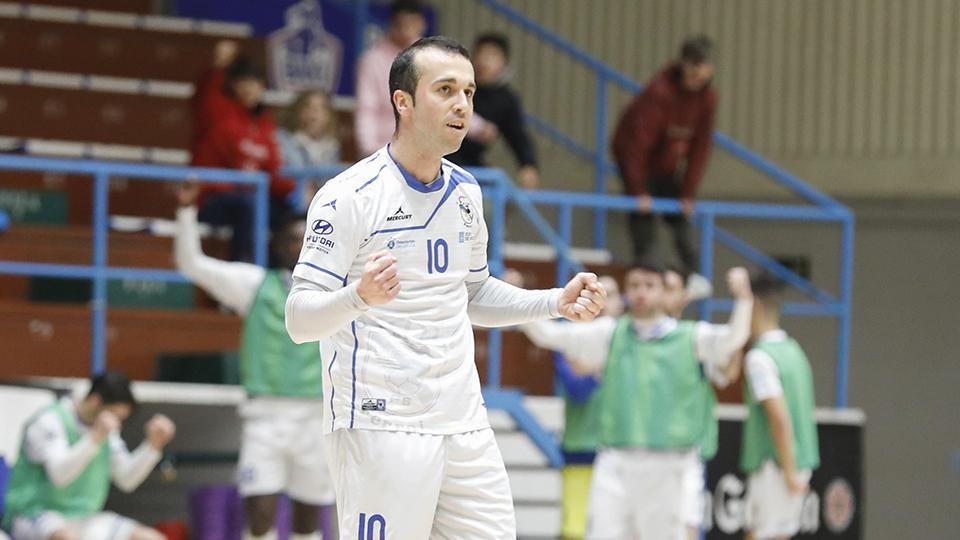 O Parrulo Ferrol busca llenar su camiseta de patrocinadores