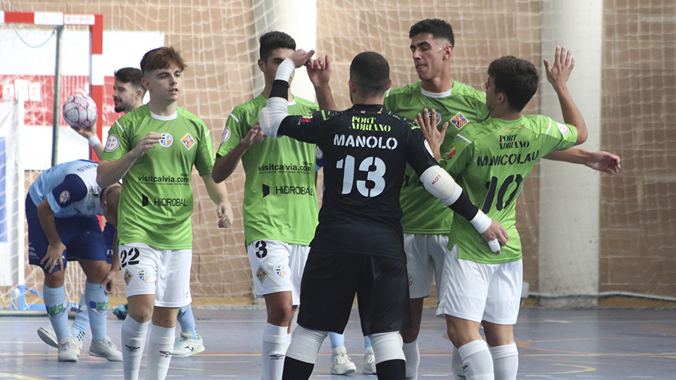 Los jugadores del Visit Calvià Hidrobal celebran un gol.