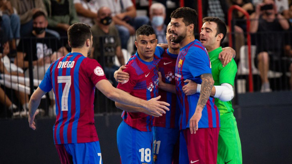 Dyego, Marcenio, Matheus, Ferrao y Dídac celebran un gol del Barça