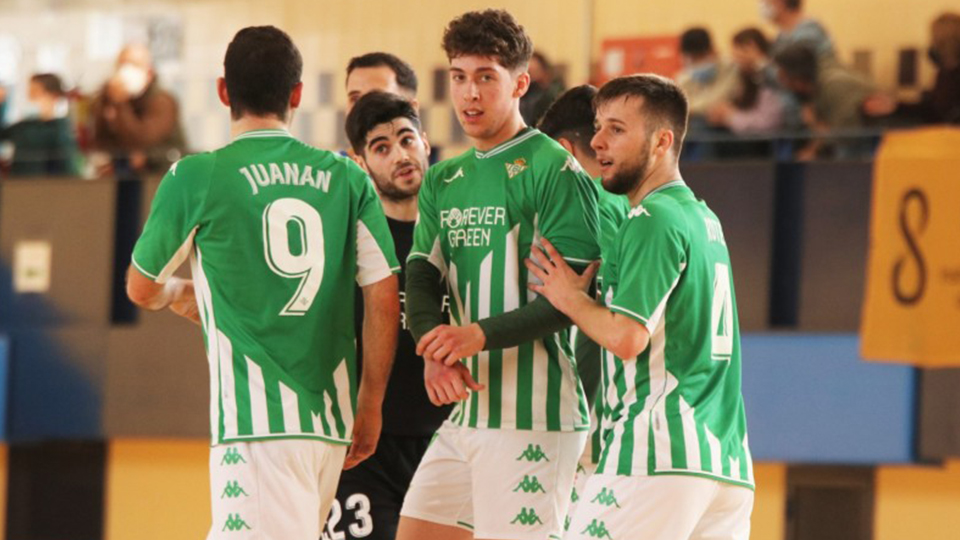 El Real Betis Futsal B celebra un gol