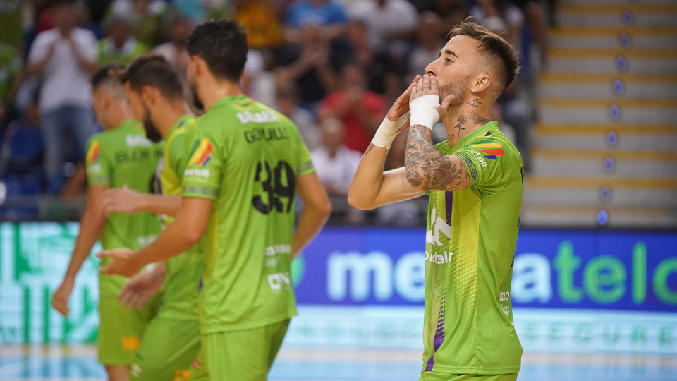 Los jugadores de Mallorca Palma Futsal celebran un gol