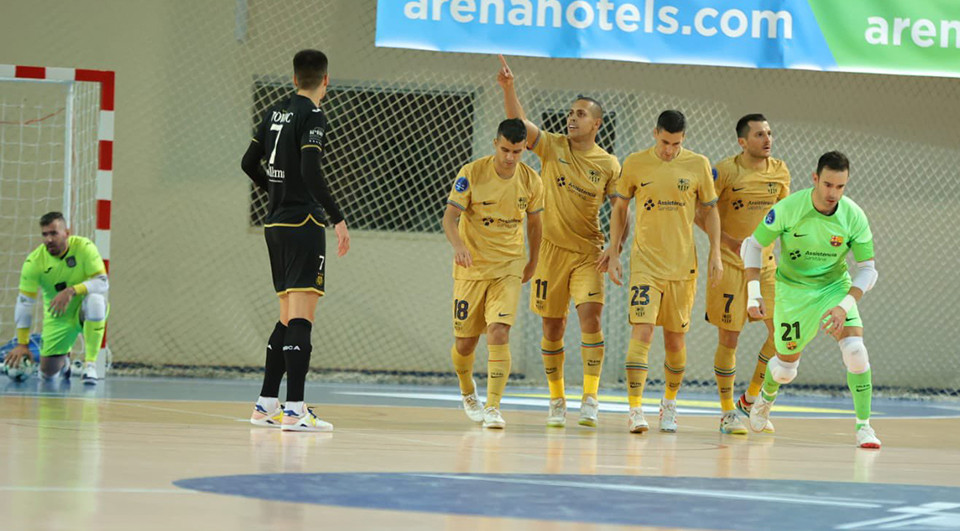 Los jugadores del Barça celebran un gol en la Ronda Elite de la UEFA Futsal Champions League