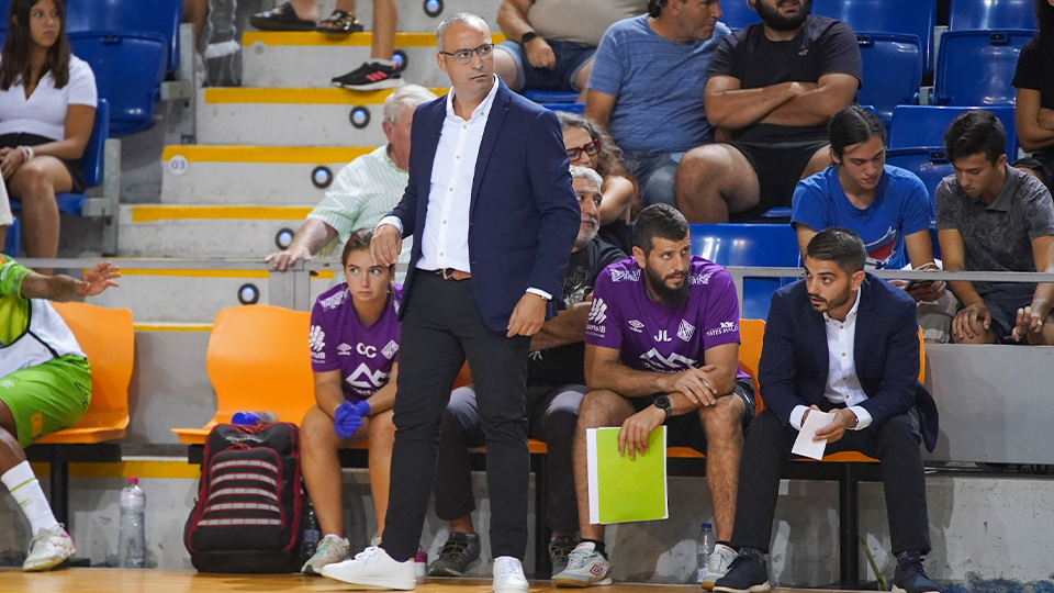 Antonio Vadillo, dirigiendo a Mallorca Palma Futsal