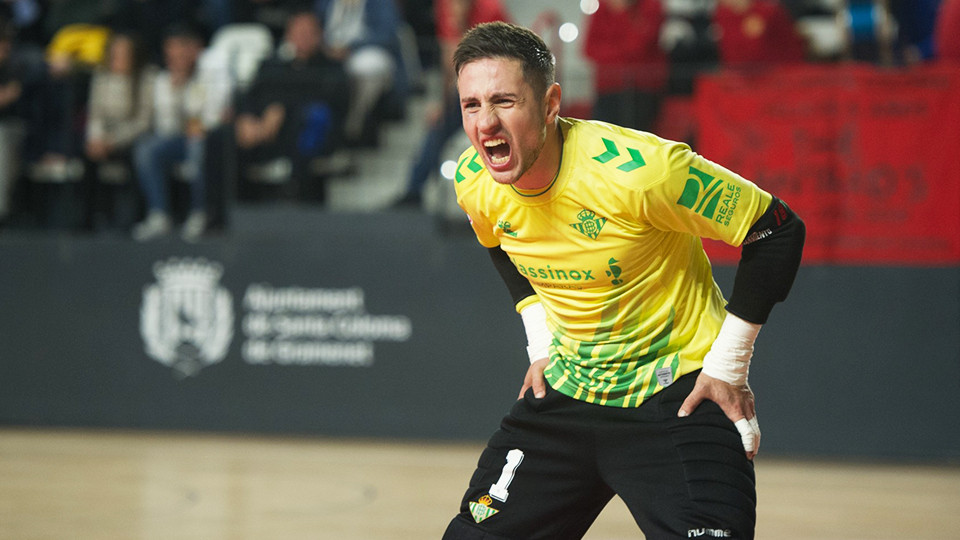 Nico Sarmiento, nuevo jugador de Noia Portus Apostoli (Fotografía: Ernesto Aradilla)