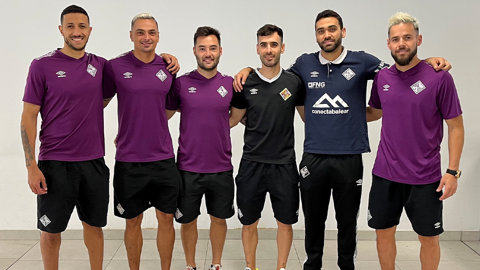 De izquierda a derecha: Cainan, Mancuso, Dani Saldise, Eloy Rojas, Tomaz y Marlon