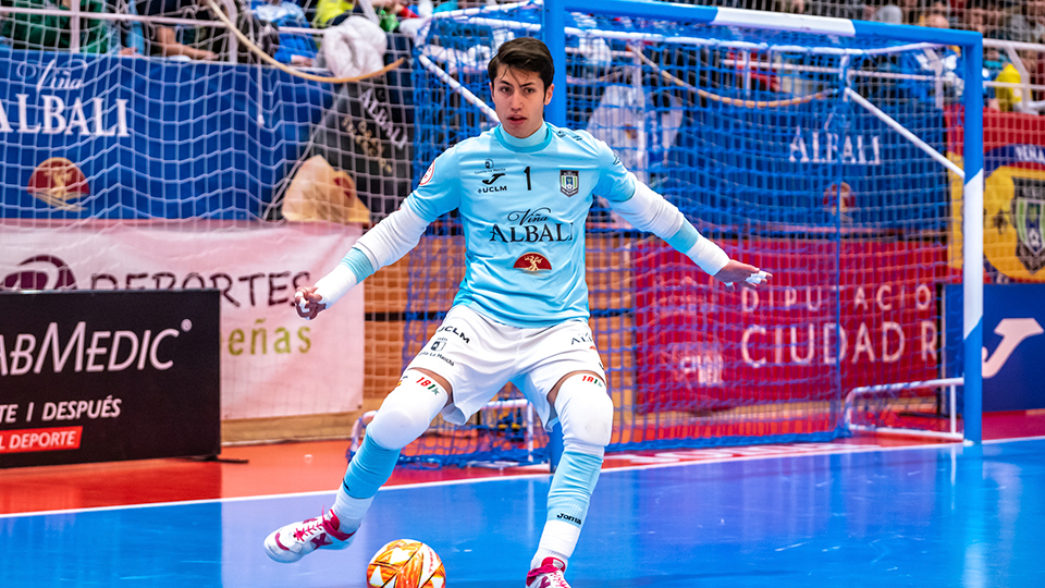 Óscar De la Faya, en un partido con Viña Albali Valdepeñas (Fotografía: ACP-FSV)