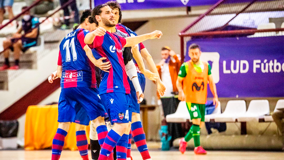 Esteban Cejudo, jugando con el Levante UD FS