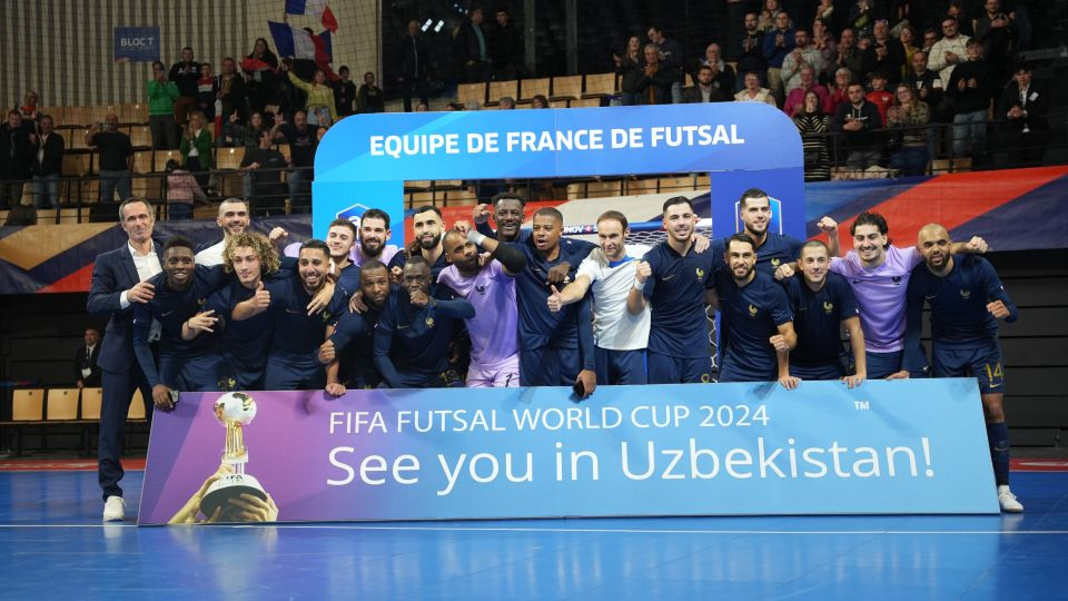 Francia jugará el primer Mundial de su historia en Uzbekistán