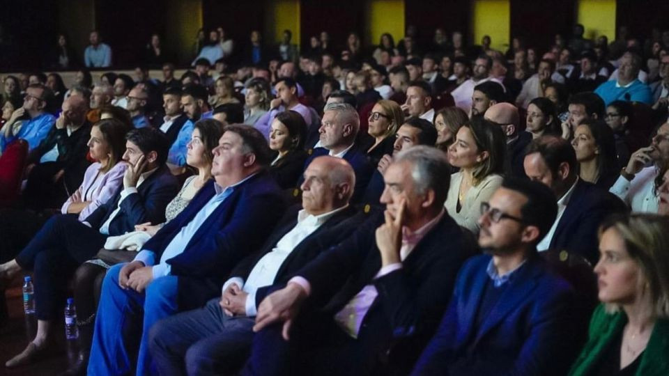El presidente de la LNFS, Javier Lozano, en el preestreno del documental ‘El Miracle del Palma Futsal’ en el Teatre Principal de Palma.