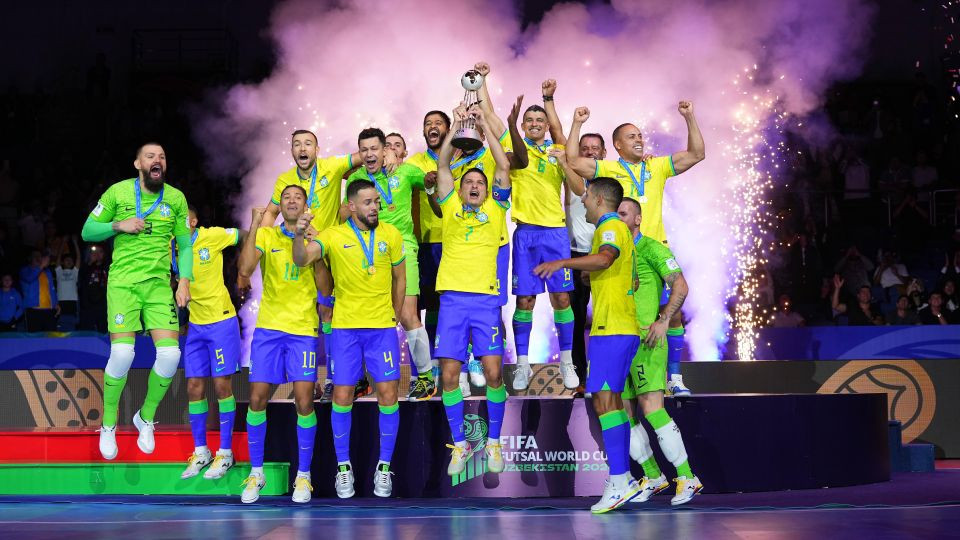 Brasil logró su sexto Mundial FIFA en Uzbekistán tras derrotar en la final a Argentina (2-1). FIFA