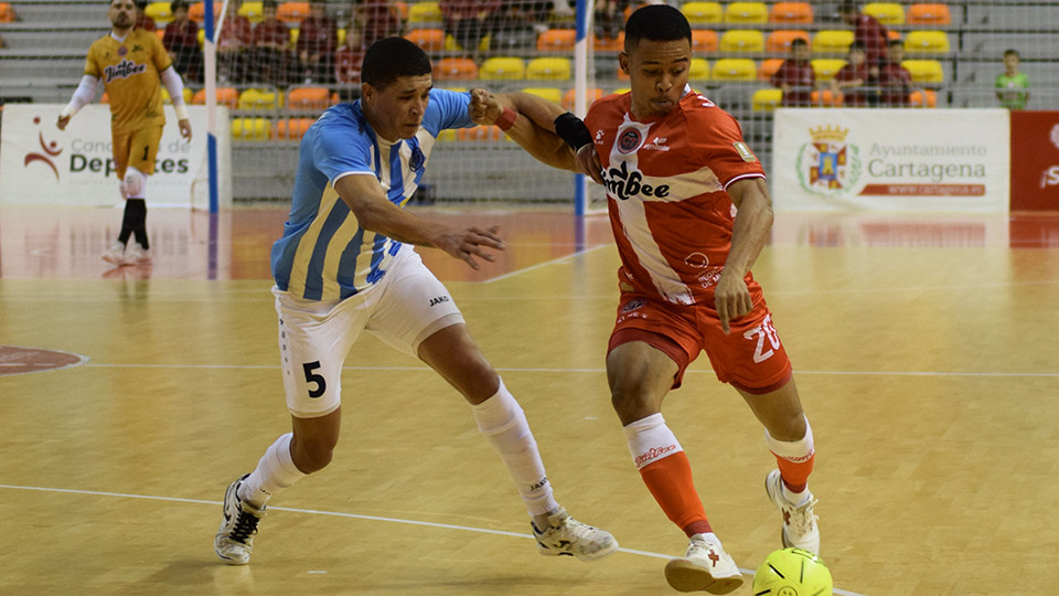 Jimbee Cartagena Costa Cálida gana a Riga Futsal (1-4) y se queda a un paso de su primera Final Four