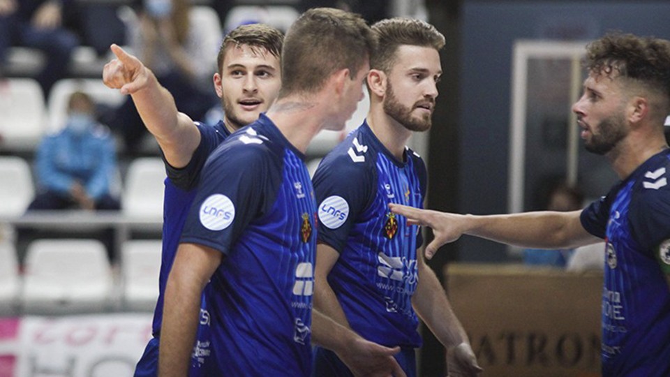 VÍDEO | Bisontes Castellón logra un triunfo crucial ante Rivas Futsal (4-2)