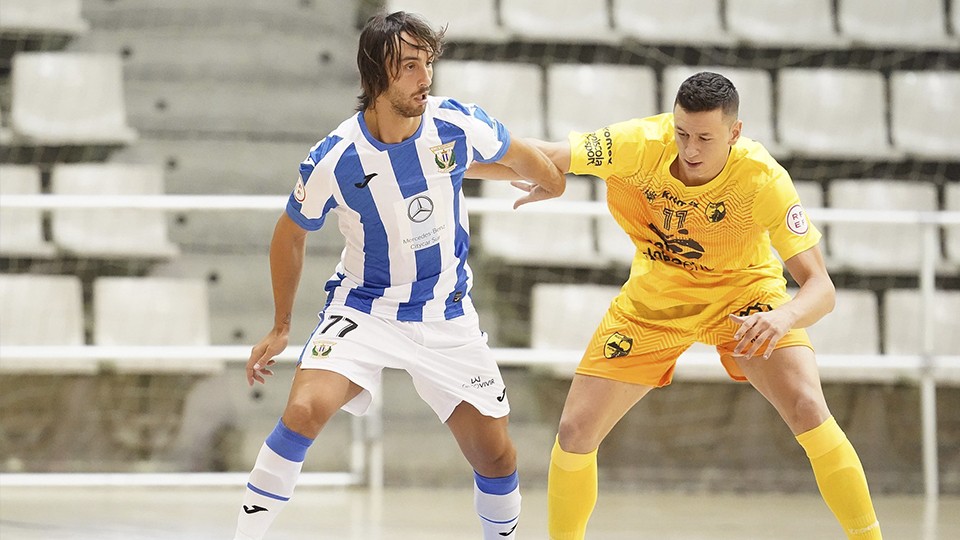 Manu García: “Soy ambicioso y me encantaría meterme en un Play Off o soñar con el Ascenso”