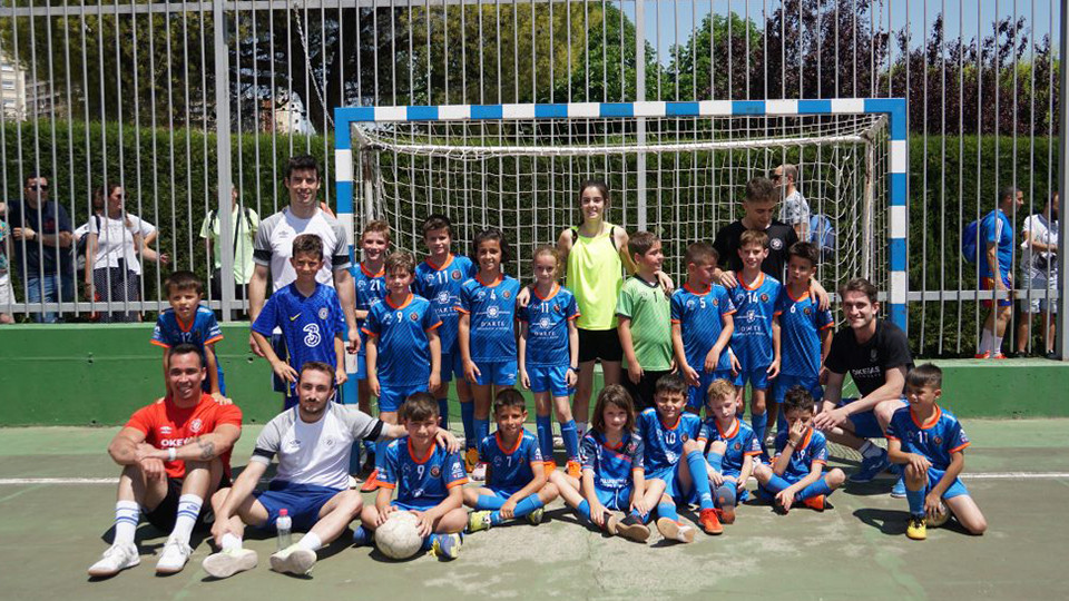 El Full Energía Zaragoza celebra una jornada de convivencia con todas las categorías del club.