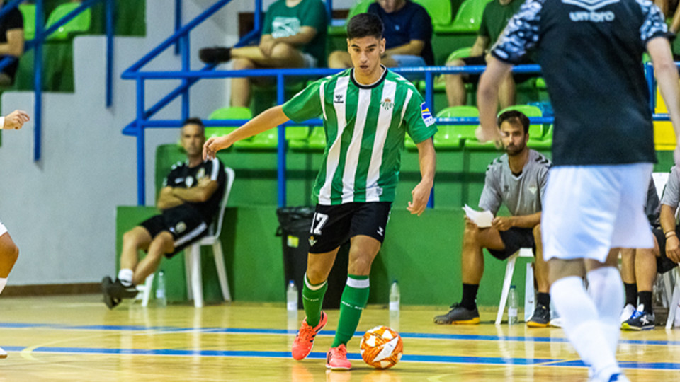 Bisontes Castellón sigue intratable y se impone al Real Betis Futsal B (0-2)