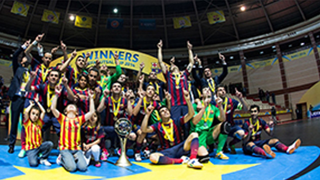 EL FC Barcelona alza su segunda UEFA Futsal Cup